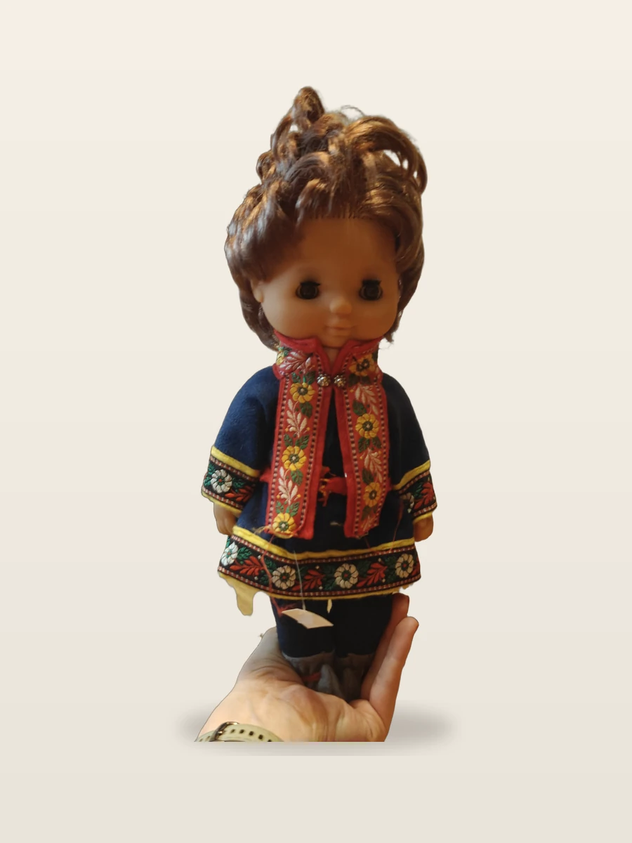 Dollytex — кукла в саамском костюме